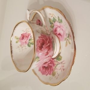 Vintage Royal Albert American Beauty Bone China Teacup & Saucer Set